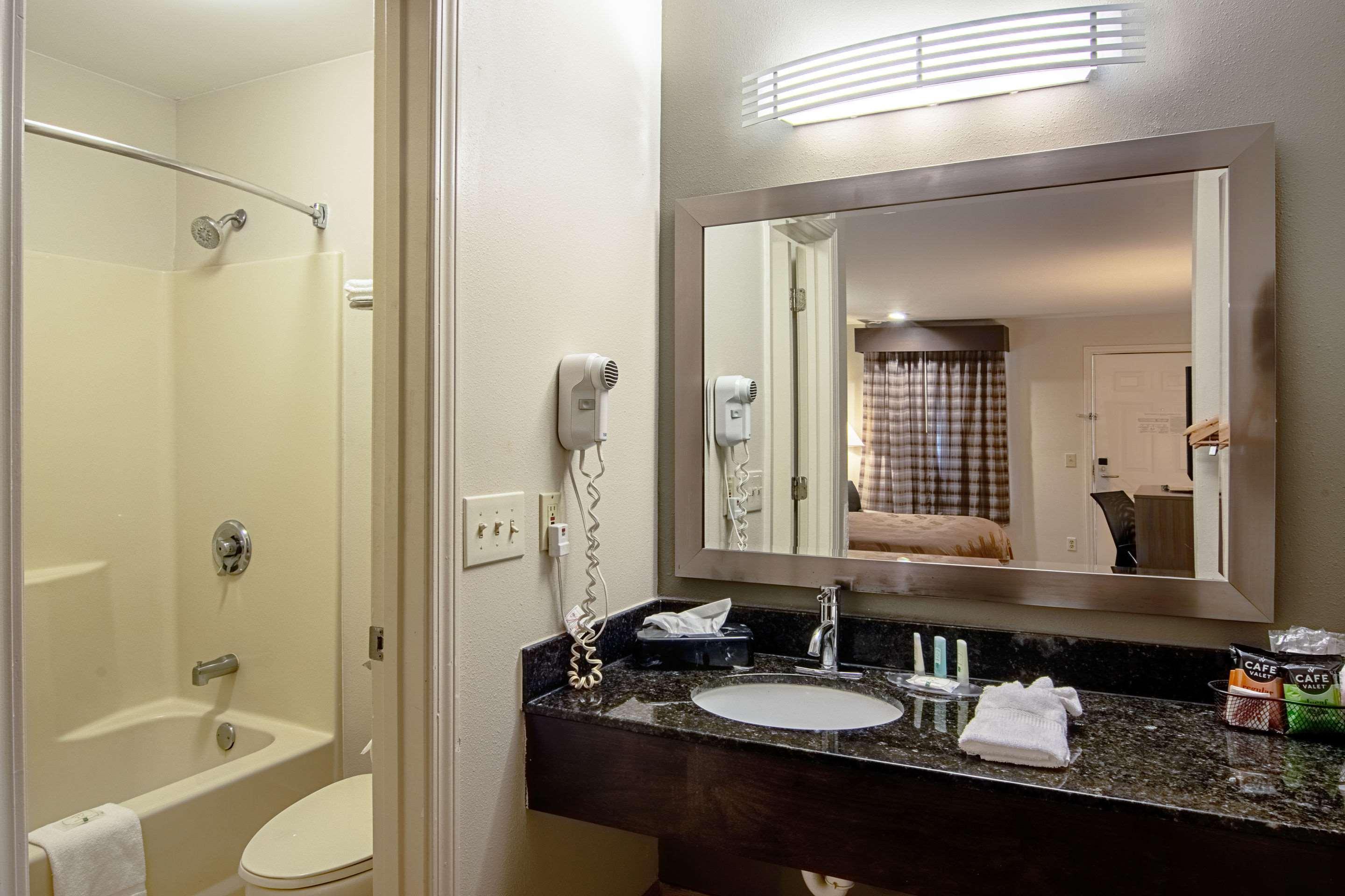 Quality Inn Lagrange East I-85 Bagian luar foto