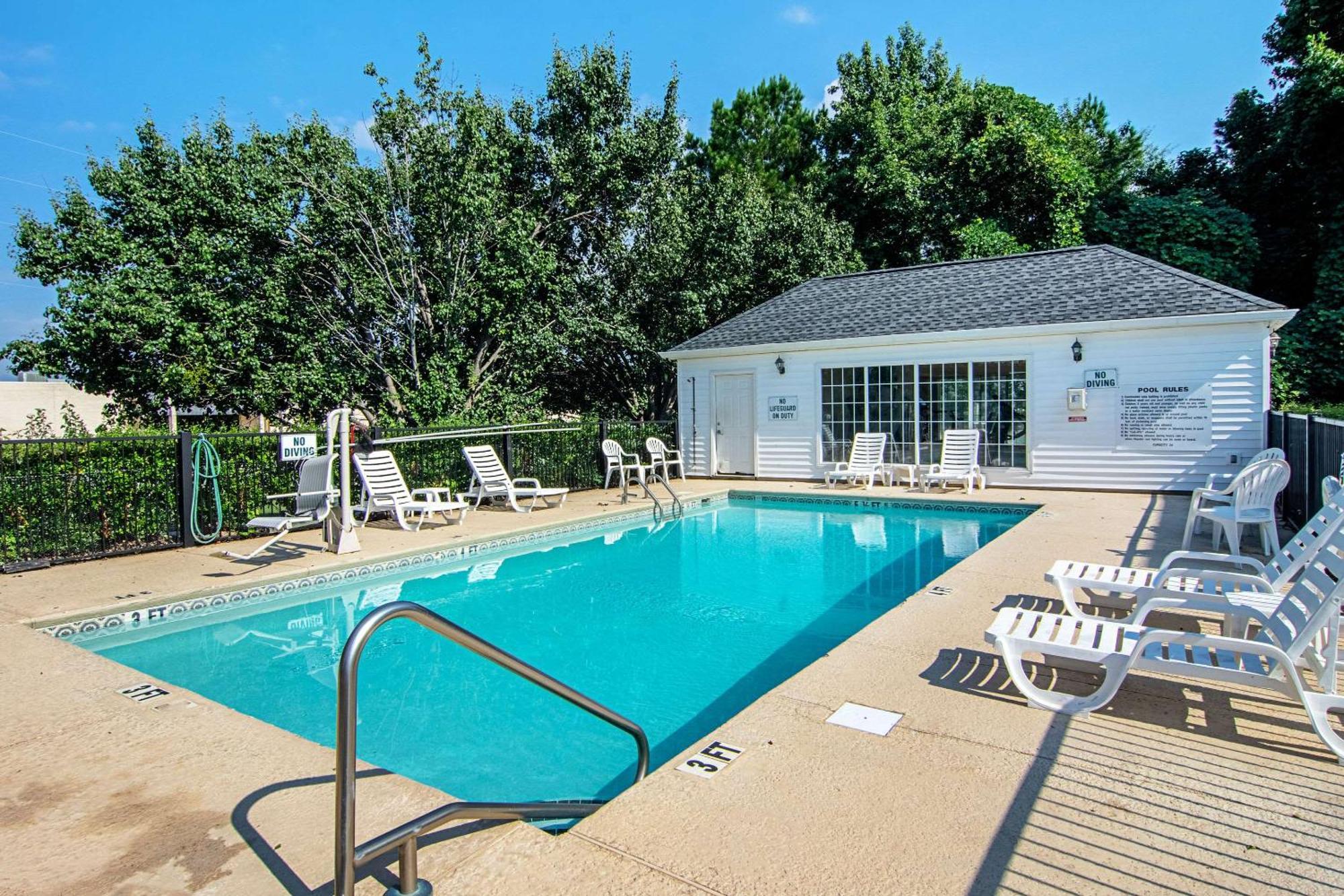 Quality Inn Lagrange East I-85 Bagian luar foto