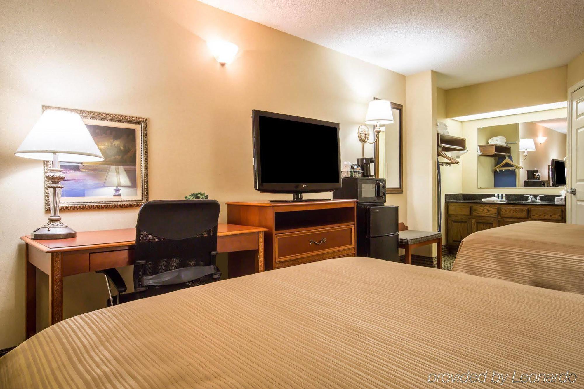 Quality Inn Lagrange East I-85 Bagian luar foto